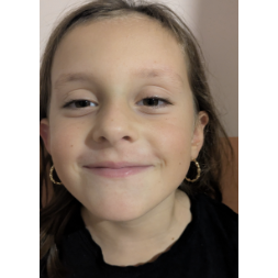 Célia DORY